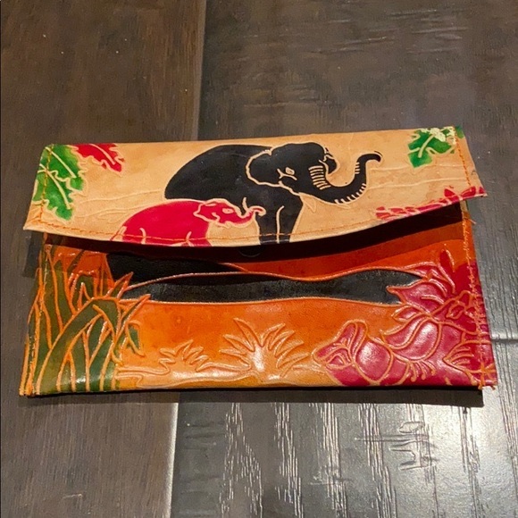 Elephant Trunks Up Novelty Print Wallet Good Luck - Picture 1 of 12